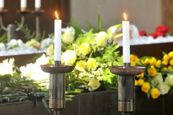 Funesmar, Servicios Funerarios velas